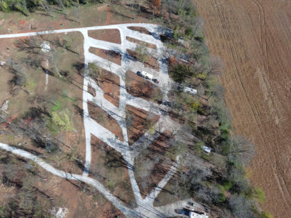 This is an aerial picture of Happy Trails RV Park at Cave City, KY.