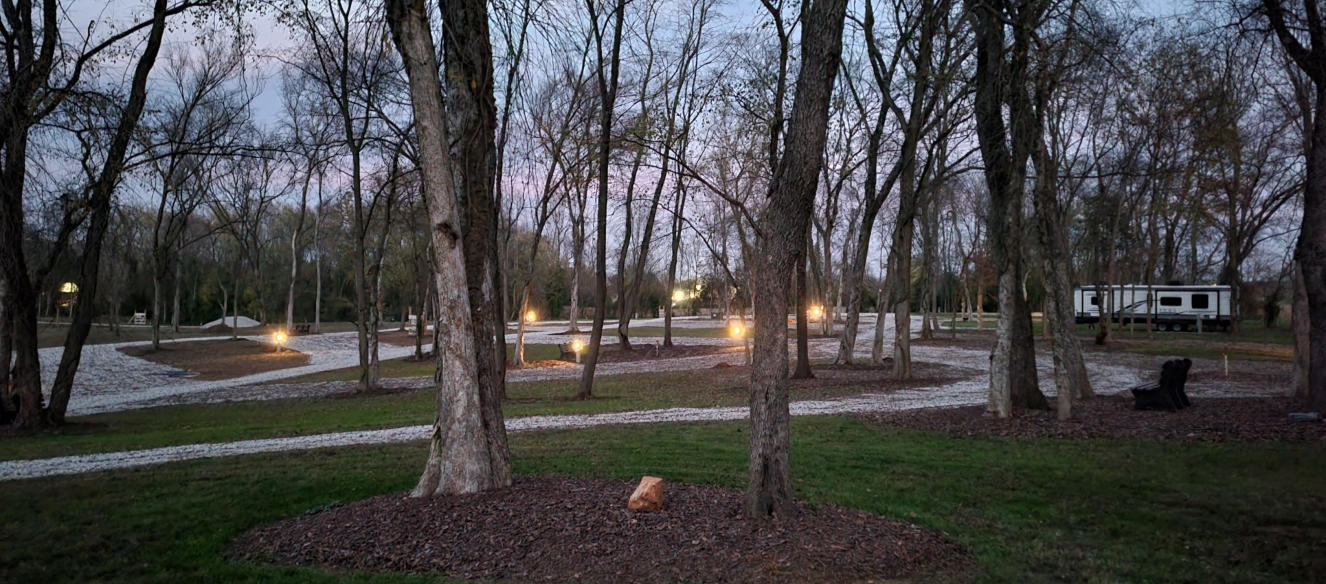 This is a picture of a campsite at Happy Trails RV Park at Cave City, KY.